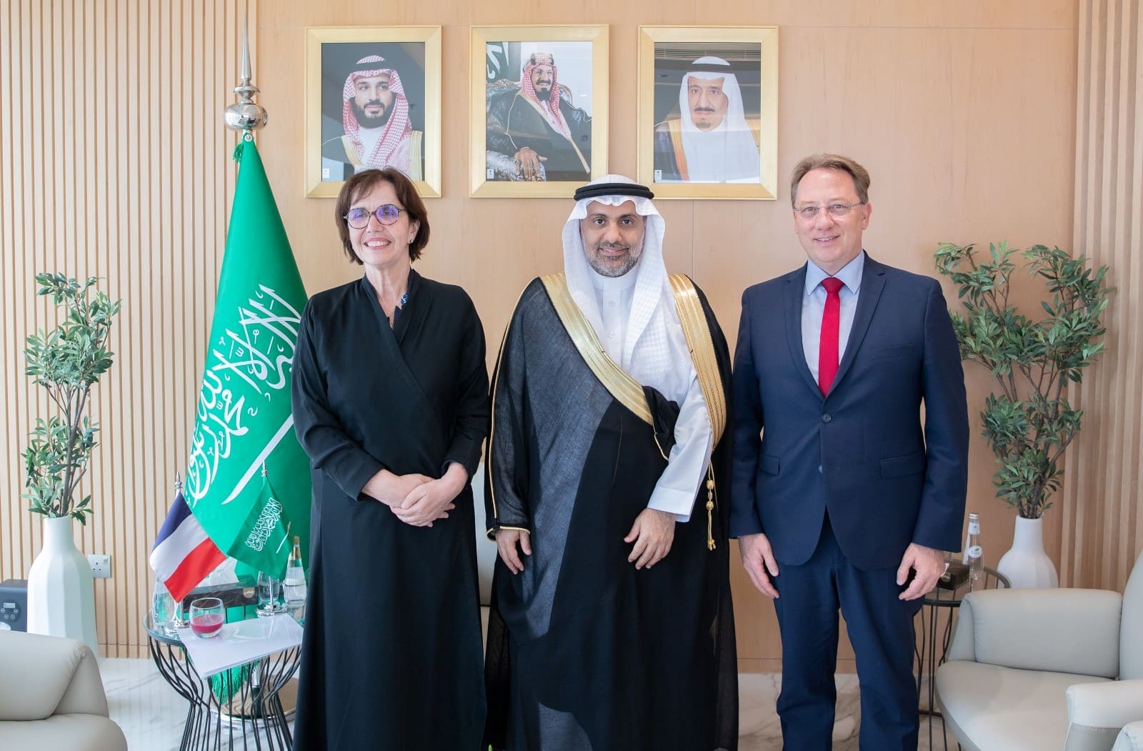 Minister Of Health Meets with the Candidate for the Position of Director-General of The World Organization for Animal Health