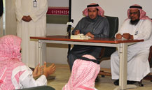 Minister of Health Meets with a Number of Health Diploma Holders