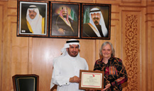 Minister of Health Receives an Honor from the University of Liverpool
