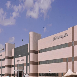 تدخل طبي ناجح لتمكين طفل من النطق والتنفس