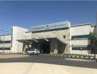 نجاح استئصال ورم ليفي من رحم مريضة في مستشفى أملج العام