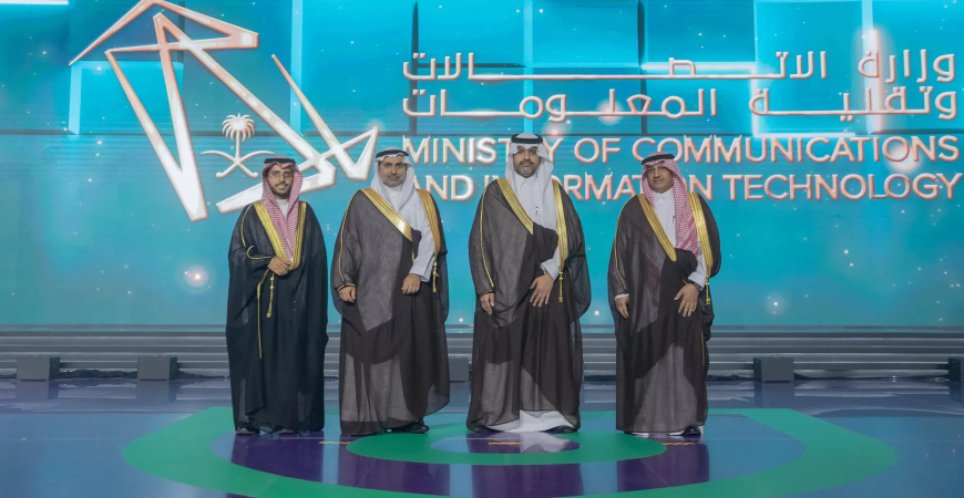 امتدادًا لرحلة التحول الصحي وتعزيز الوقاية.. وزيرا الصحة والتعليم يكرّمان المشاركين في "جائزة وعي"