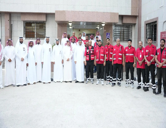 "وزير الصحة" يتفقد ميدانيًّا مقارّ ومراكز الهلال الأحمر السعودي في الطائف