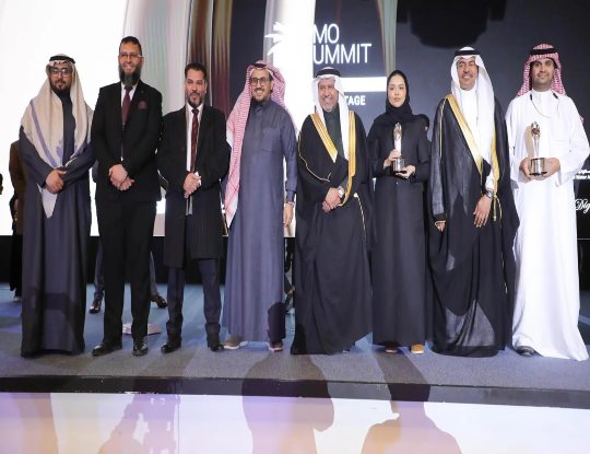مستشفى "صحة الافتراضي" يفوز بجائزة "مشروع التحول لعام 2024" في قمة مكاتب إدارة المشاريع