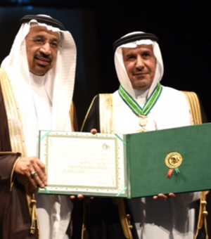 تكريم د.الربيعة ومنحه الشهادة الفخرية السعودية للاختصاص 