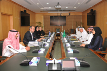 نائب وزير الصحة للتخطيط والتطوير يلتقى وزيرة السياحة اليونانية بالإنابة
