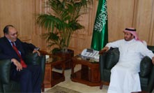 د.الربيعة يستقبل سفير موريتانيا