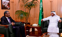 Minister of Health Meets with the Sudanese Ambassador to KSA