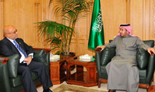Minister of Health Hosts the South African Ambassador 